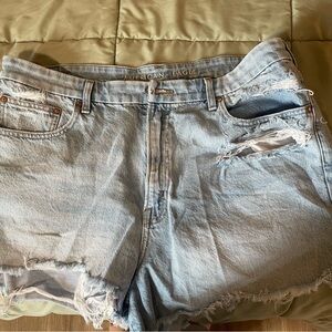 American Eagle Light Blue Denim Jeans